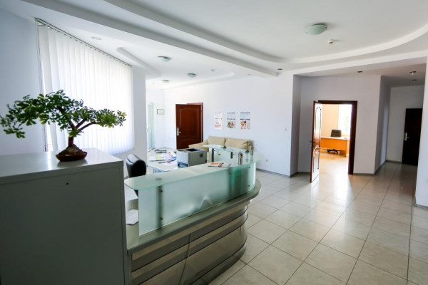 Комплекс зданий медицинского и отельного назначения в Киеве